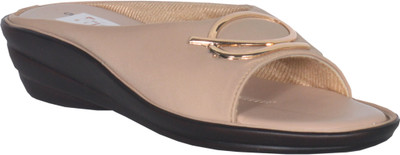 

Friday Women Beige Heels