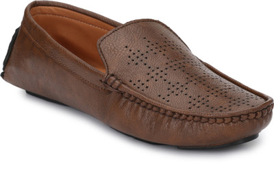 

A T Shoe Perfect Stylish Comfortable Loafers For Men(Brown