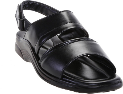 66 OFF on Zappy Men Black Sandals on Flipkart PaisaWapas