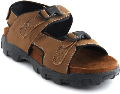 70 OFF on AUSTINJUSTIN Men Khaki Sandals on Flipkart PaisaWapas