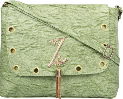 

Daddy's Hunt DADDY'S_HUNT-010 Sling Bag(Green, 11 inch)