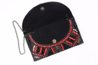 

Amolika Casual Multicolor Clutch