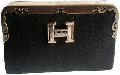 

site teccho Casual Black, Gold Clutch