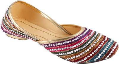 

Traditional Collection Jutis For Women(Multicolor, Multicolour