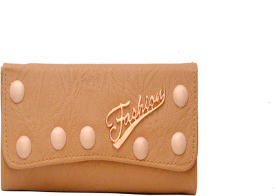 

Close2 deal Casual Khaki Clutch