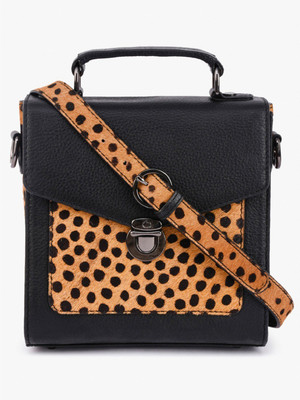 

Phive Rivers Sling Bag(Black)