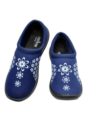 

FOOTSTAIR Casuals For Women(Black, Navy blue