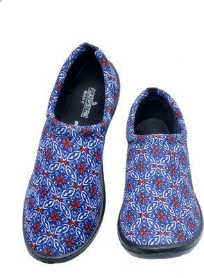 

FOOTSTAIR Casuals For Women(Multicolor, Blue