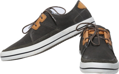 

Woodland Sneakers For Men(Grey, D grey