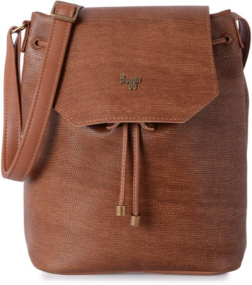 

Baggit Women Casual Brown PU Sling Bag
