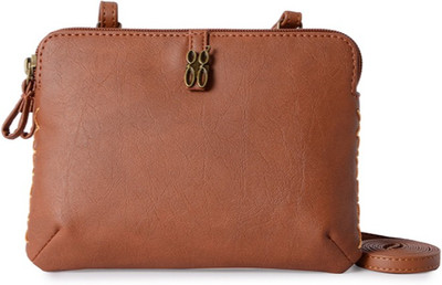 

Baggit Women Casual Tan PU Sling Bag