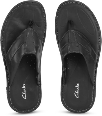 

Clarks Villa Beach Black Slippers