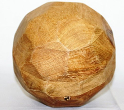 

Online Art Effects Re-Cycle Saal Wood (Shorea Robusta) Table Top Object Wooden Geometric Object