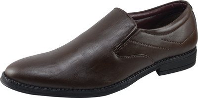 

Vonzo Slip On For Men(Brown