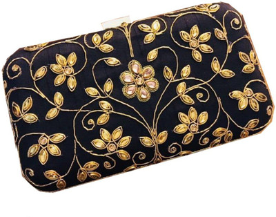 

Craftbazaar Party Black Clutch