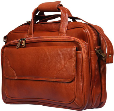 

HYATT 15.6 inch Laptop Messenger Bag(Tan)
