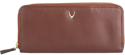 

Hidesign Casual Brown Clutch