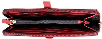 

Hidesign Casual Red Clutch