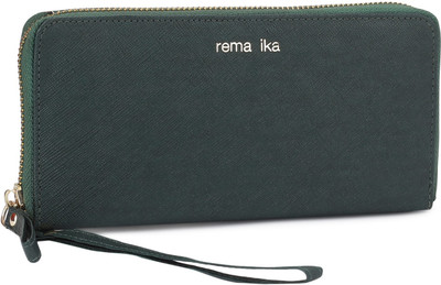 

Remanika Formal Green Clutch