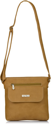 

Fostelo Shoulder Bag(Beige)