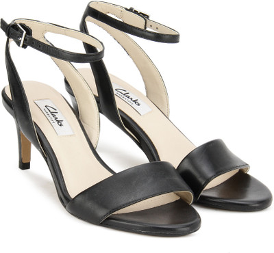 Clarks black jewel store