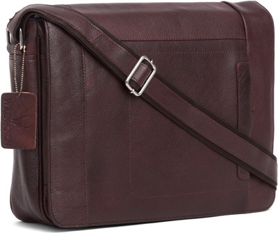 

WildHorn 16 inch Expandable Laptop Messenger Bag(Brown)