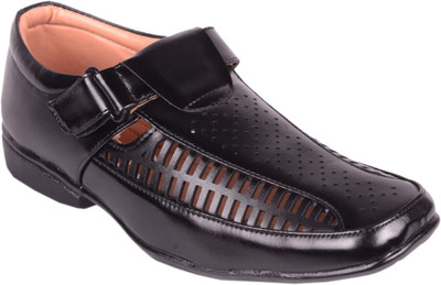 

BB LAA Men Black Sandals