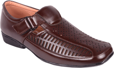 

BB LAA Men Brown Sandals