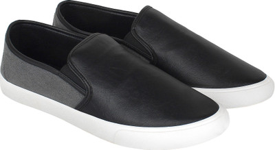 

Aero Canvas Casuals For Men(Black, Grey
