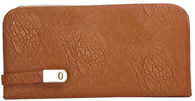 

Aliado Casual Tan Clutch