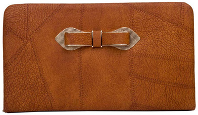 

Aliado Casual Gold Clutch