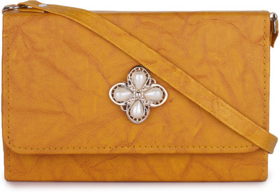 

Saifis Party Yellow Clutch