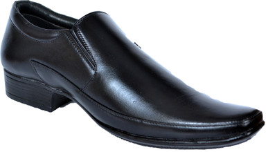 

RED CAN Genuine Softy Leather Slip On For Men(Black