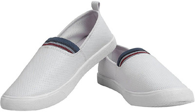 

welco Loafers For Men(White