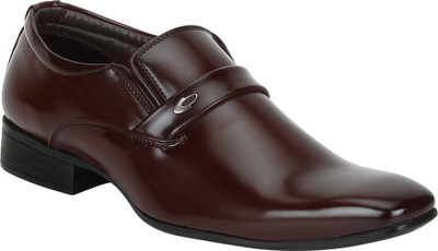 

Park Avenue Slip On For Men(Brown, Dark brown