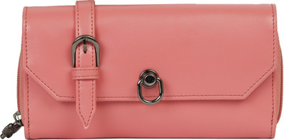 Butterflies Casual Pink Clutch