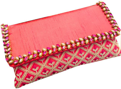 

Craftbazaar Party Pink Clutch