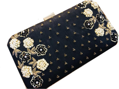 

Craftbazaar Party Black Clutch