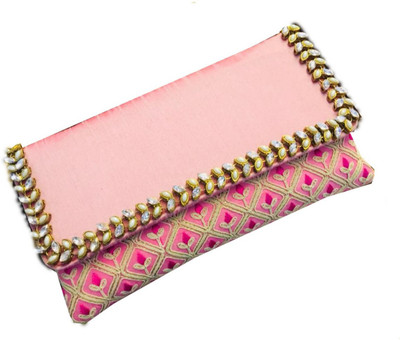 

Craftbazaar Party Pink Clutch
