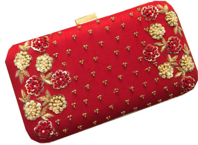 

Craftbazaar Party Pink Clutch