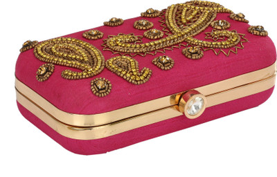 

HimalayaHandicraft Casual Pink Clutch