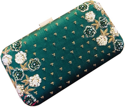 

Craftbazaar Party Green Clutch
