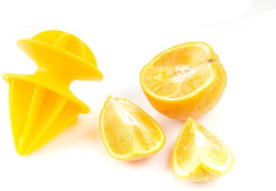 Vastra Plastic Hand Juicer(Yellow)