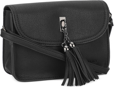 

Giordano Women Formal Black PU Sling Bag