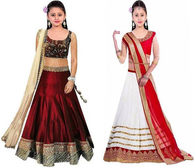 girls with lehenga