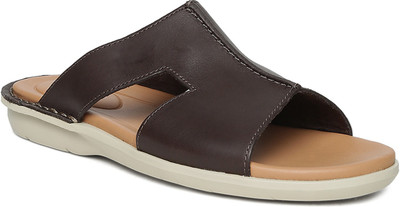 

Clarks Men Brown Sandals