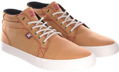 

DC COUNCIL MID TX Sneakers For Men(White, We9