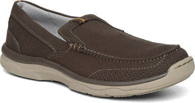 

Clarks Casuals For Men(Brown