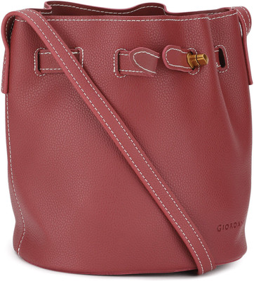 

Giordano Women Casual Red PU Sling Bag