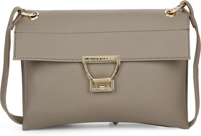 

Giordano Women Casual Grey PU Sling Bag